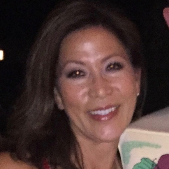 Meet your Posher, Elaine - Picture 1 of 1